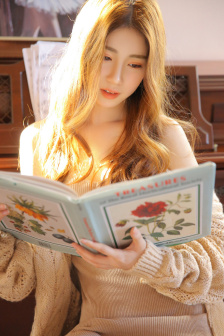 法國騷亂人群洗劫大眾4S店