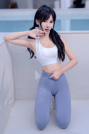 潛龍風(fēng)云粵語