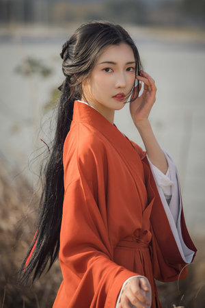 皇上和后宮宮女的辣文H