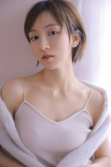 公交車被脫了內(nèi)褲進(jìn)入