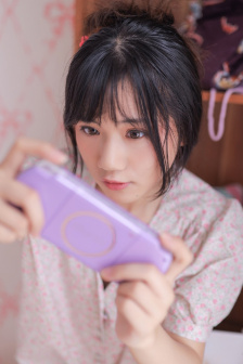 小和尚把蔭蒂添的好舒小說