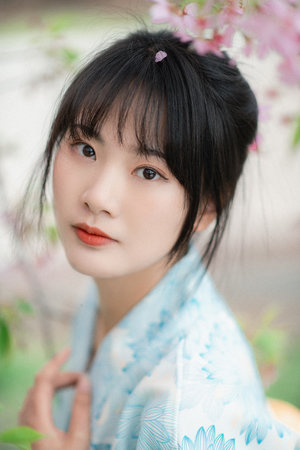 師娘雙腿纏腰TXT