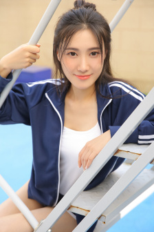 《老師請抱我》免費觀看全集