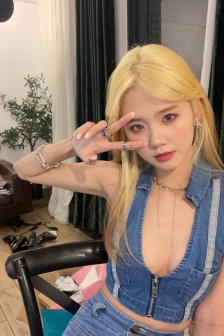 《我的漂亮老師2》電視劇免費(fèi)觀看中