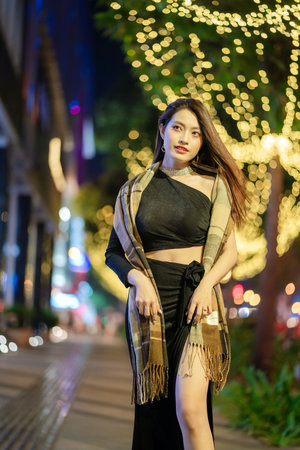 奇異博士2高清下載