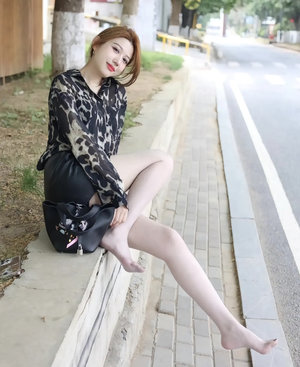 500篇艷婦短篇合換愛(ài)視頻