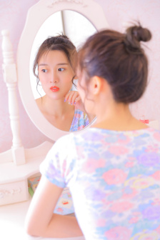 哈爾的移動城堡電影完整版免費觀看