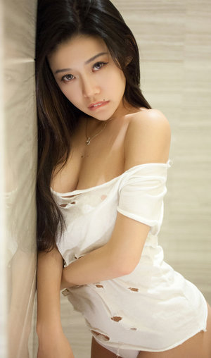 光溜溜女生動(dòng)畫片