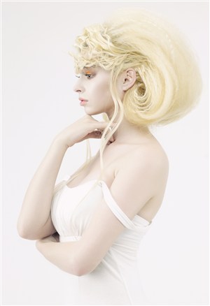 漂亮保姆5在線(xiàn)線(xiàn)觀看